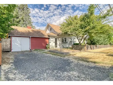 1738 18th Avenue Forest Grove OR 97116