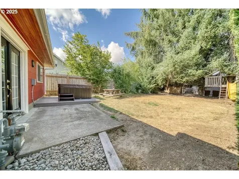 1738 18th Avenue Forest Grove OR 97116