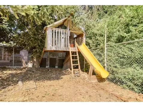 1738 18th Avenue Forest Grove OR 97116