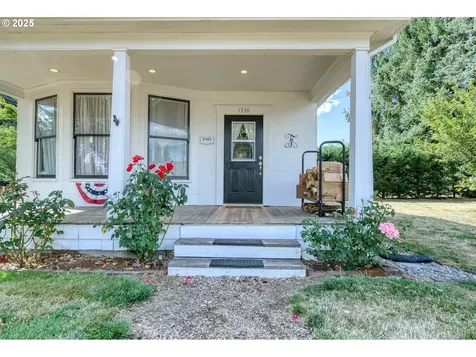 1738 18th Avenue Forest Grove OR 97116