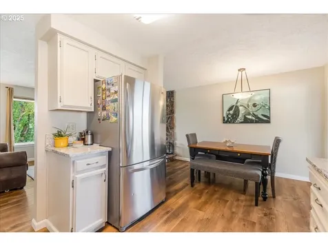 103 E Foothills Drive Newberg OR 97132