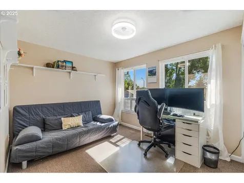 103 E Foothills Drive Newberg OR 97132