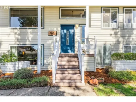 103 E Foothills Drive Newberg OR 97132