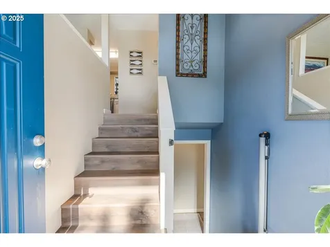103 E Foothills Drive Newberg OR 97132