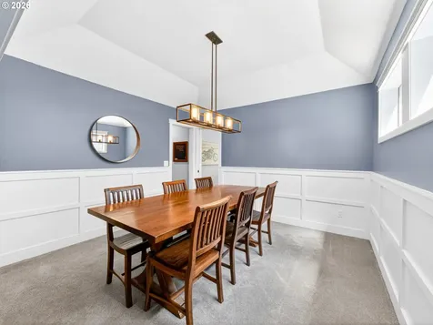 10045 SW Alsea Court Tualatin OR 97062