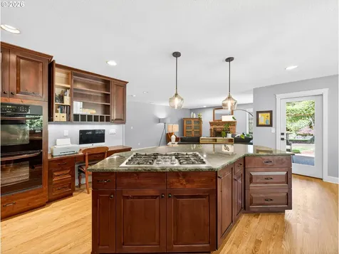 10045 SW Alsea Court Tualatin OR 97062