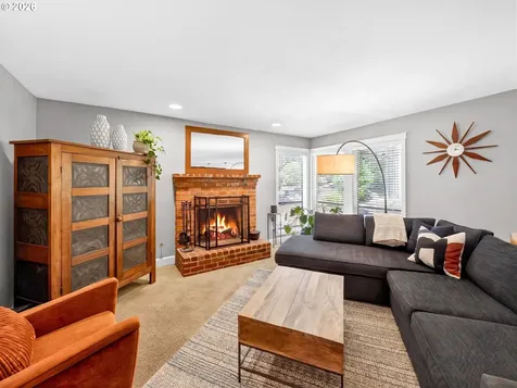 10045 SW Alsea Court Tualatin OR 97062