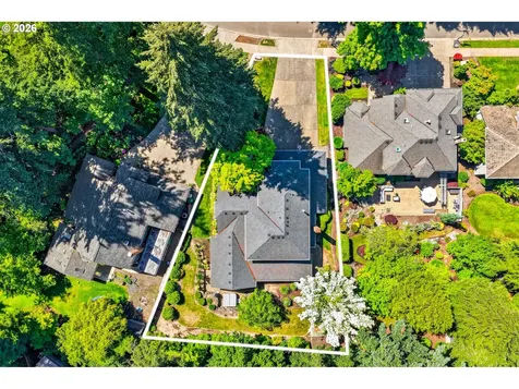 10045 SW Alsea Court Tualatin OR 97062