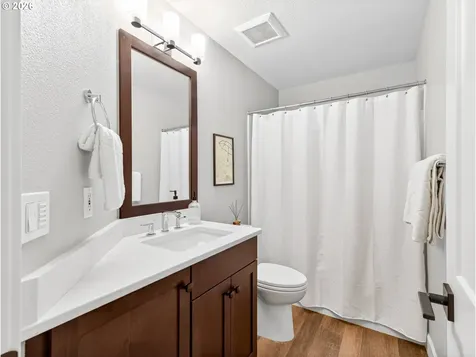 10045 SW Alsea Court Tualatin OR 97062