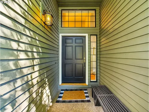 10045 SW Alsea Court Tualatin OR 97062