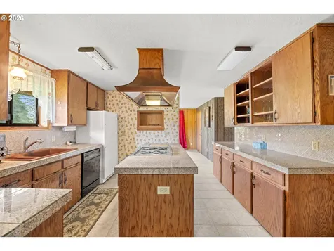 60192 Fairview Road Coquille OR 97423