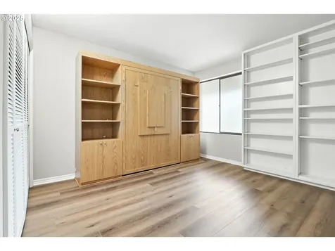 2221 SW 1st Avenue Portland OR 97201