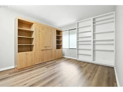 2221 SW 1st Avenue Portland OR 97201