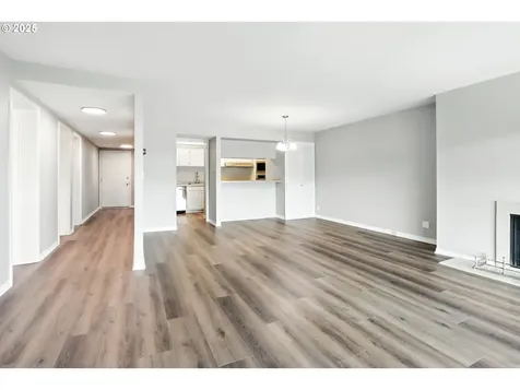 2221 SW 1st Avenue Portland OR 97201