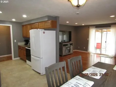 1567 SW Levens Street Dallas OR 97338
