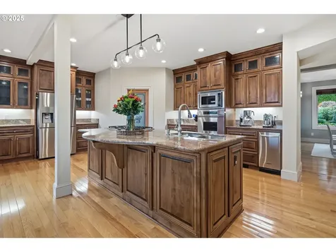1799 Atherton Drive Lake Oswego OR 97034