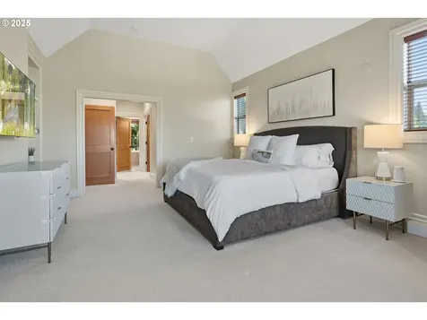 1799 Atherton Drive Lake Oswego OR 97034