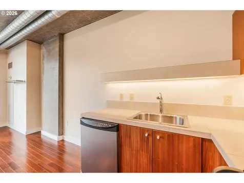 1926 W Burnside Street Portland OR 97209