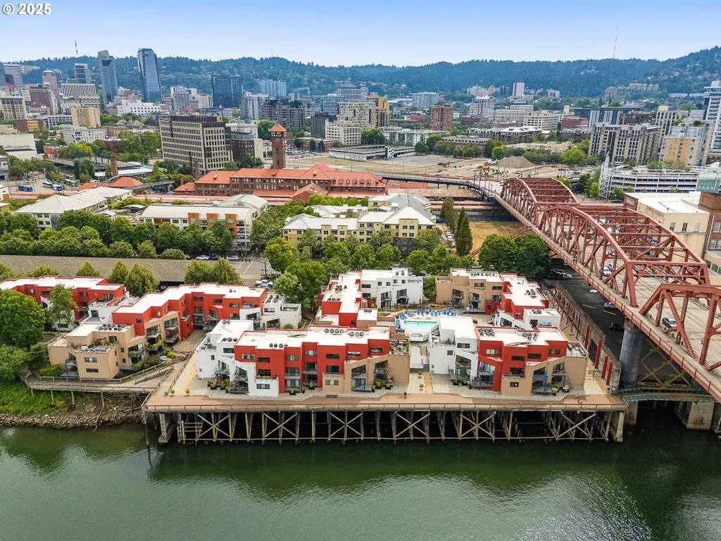 1010 NW Naito Parkway Portland OR 97209