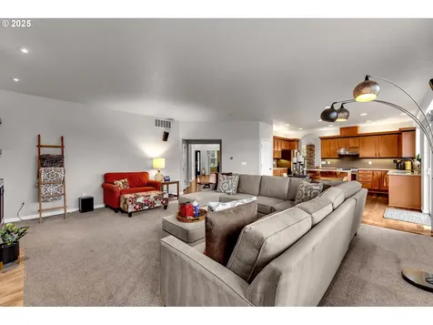 2422 NW 23rd Avenue Camas WA 98607