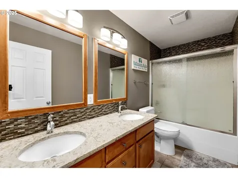 2422 NW 23rd Avenue Camas WA 98607