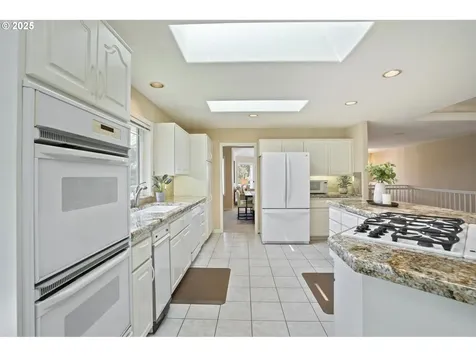 12345 SE Wagner Street Happy Valley OR 97086