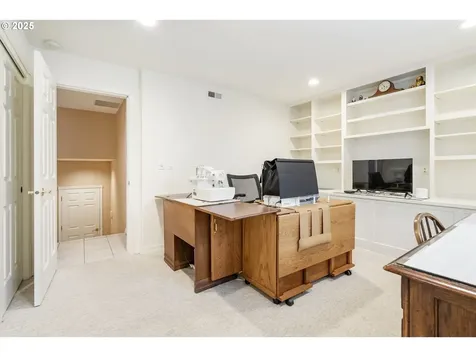 12345 SE Wagner Street Happy Valley OR 97086