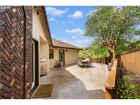 12345 SE Wagner Street Happy Valley OR 97086