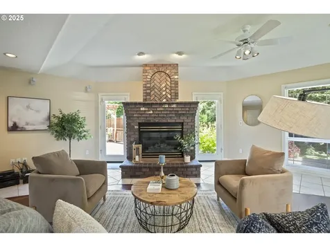 12345 SE Wagner Street Happy Valley OR 97086