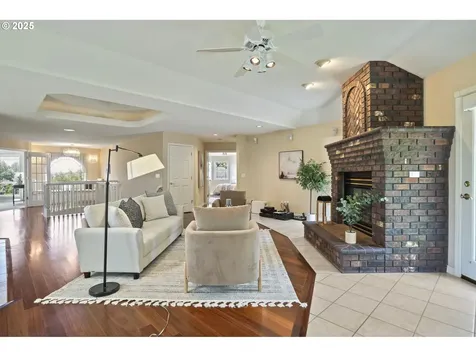 12345 SE Wagner Street Happy Valley OR 97086