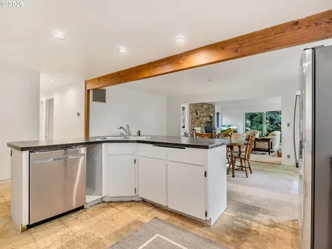 41474 Ziak Gnat Creek Lane Astoria OR 97103