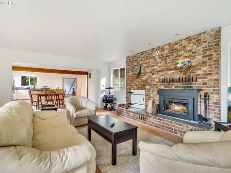 41474 Ziak Gnat Creek Lane Astoria OR 97103