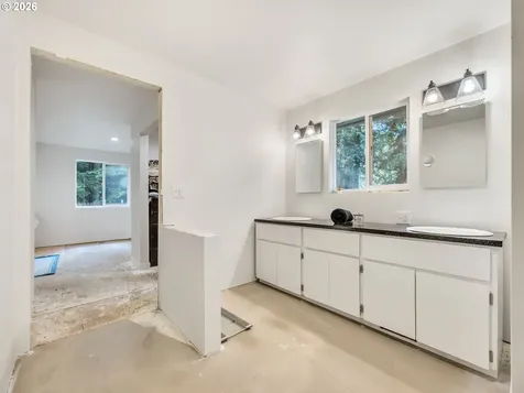 41474 Ziak Gnat Creek Lane Astoria OR 97103