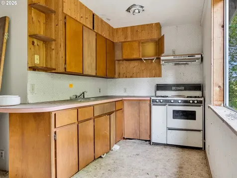 41474 Ziak Gnat Creek Lane Astoria OR 97103