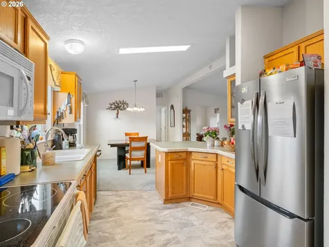 11772 SW Royal Villa Drive Portland OR 97224
