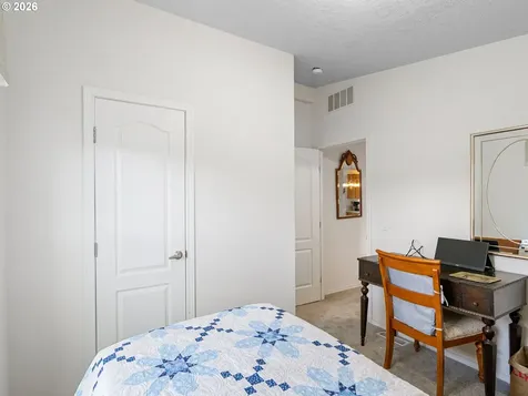 11772 SW Royal Villa Drive Portland OR 97224
