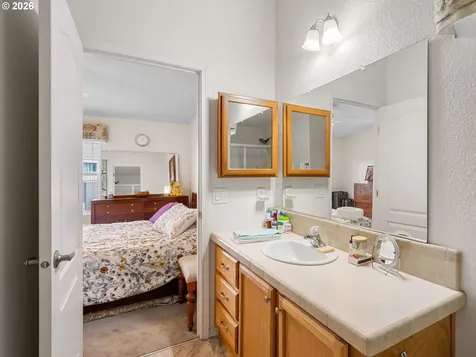 11772 SW Royal Villa Drive Portland OR 97224
