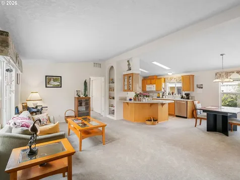 11772 SW Royal Villa Drive Portland OR 97224