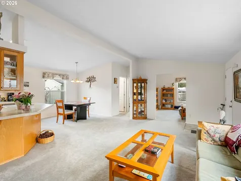 11772 SW Royal Villa Drive Portland OR 97224