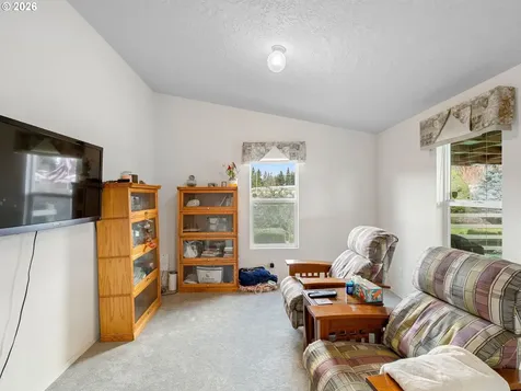 11772 SW Royal Villa Drive Portland OR 97224