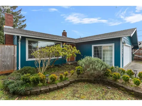 2361 Fir Street North Bend OR 97459