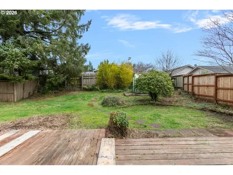 2361 Fir Street North Bend OR 97459