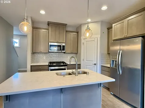 16524 SE 40th Circle Vancouver WA 98683