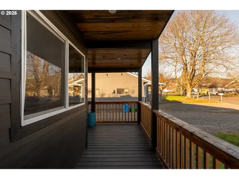 153 SE James Street Camas WA 98607