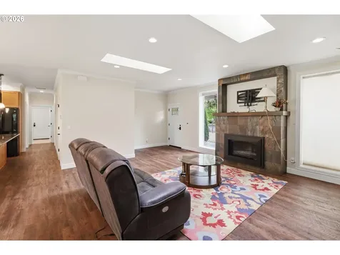 106 Hansen Lane Eugene OR 97404