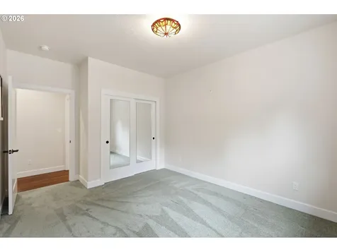 106 Hansen Lane Eugene OR 97404
