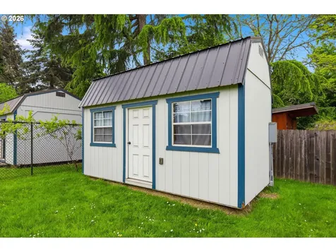 106 Hansen Lane Eugene OR 97404
