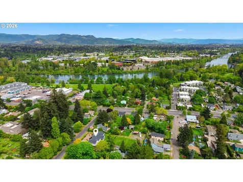 106 Hansen Lane Eugene OR 97404