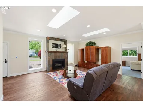 106 Hansen Lane Eugene OR 97404