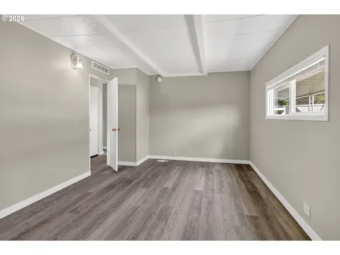 205 S 54th Street Springfield OR 97478